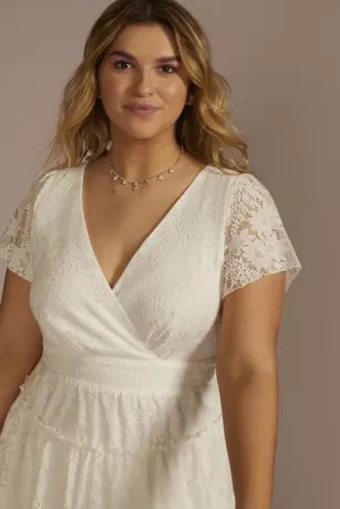 Short Flutter Sleeve Tiered Lace A-Line Dress - Image 3