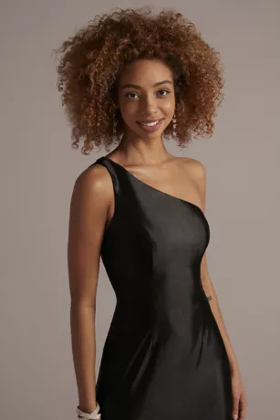 One-Shoulder Satin Sheath With Skirt Slit - Image 3
