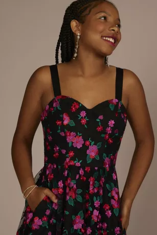 Floral Embroidered Sweetheart A-Line - Image 6