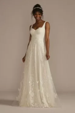 Sweetheart Tank Lace Applique A-Line Wedding Dress