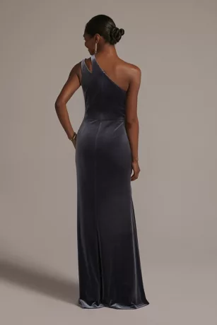 Cutout One-Shoulder Velvet Gown With Skirt Slit - Image 2